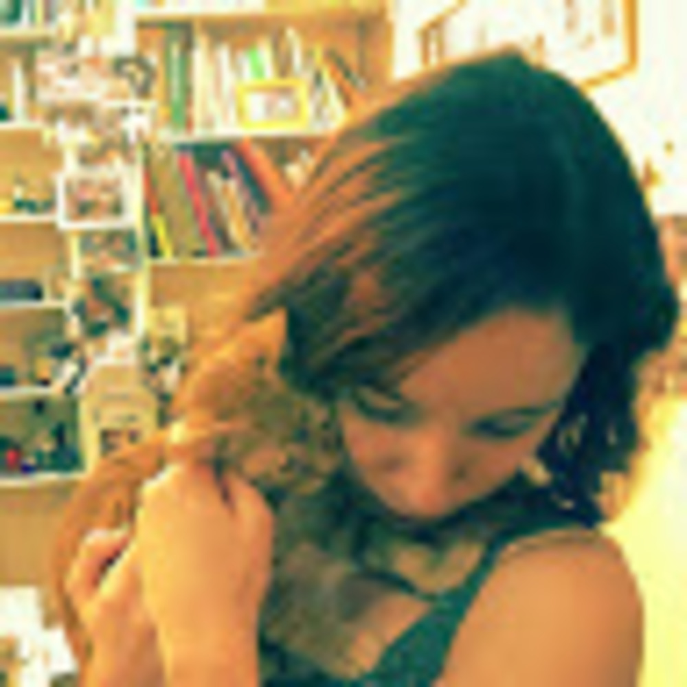 Meet your Posher, Maya